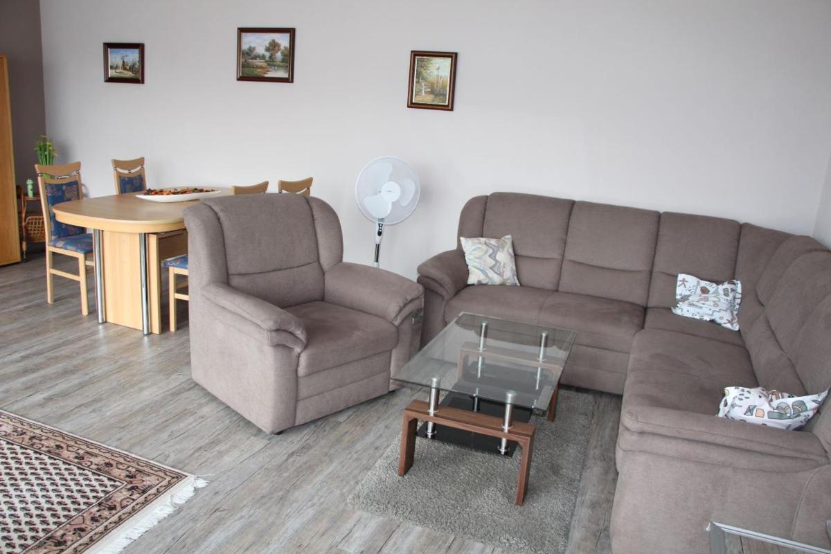 Ferienwohnung Schmetterling Trendelburg المظهر الخارجي الصورة
